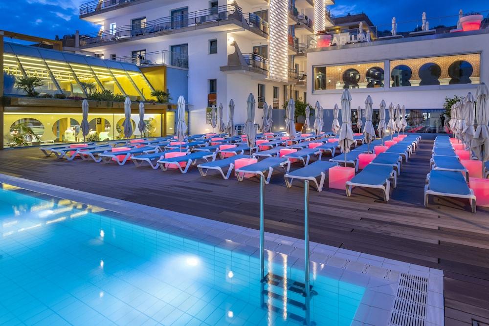 Hotel Alhambra Santa Susanna Exteriér fotografie