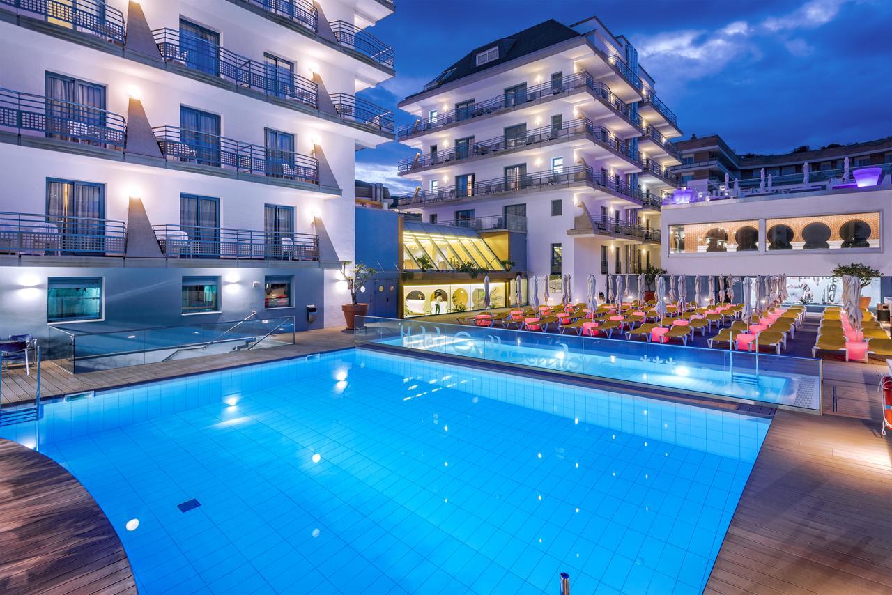 Hotel Alhambra Santa Susanna Exteriér fotografie